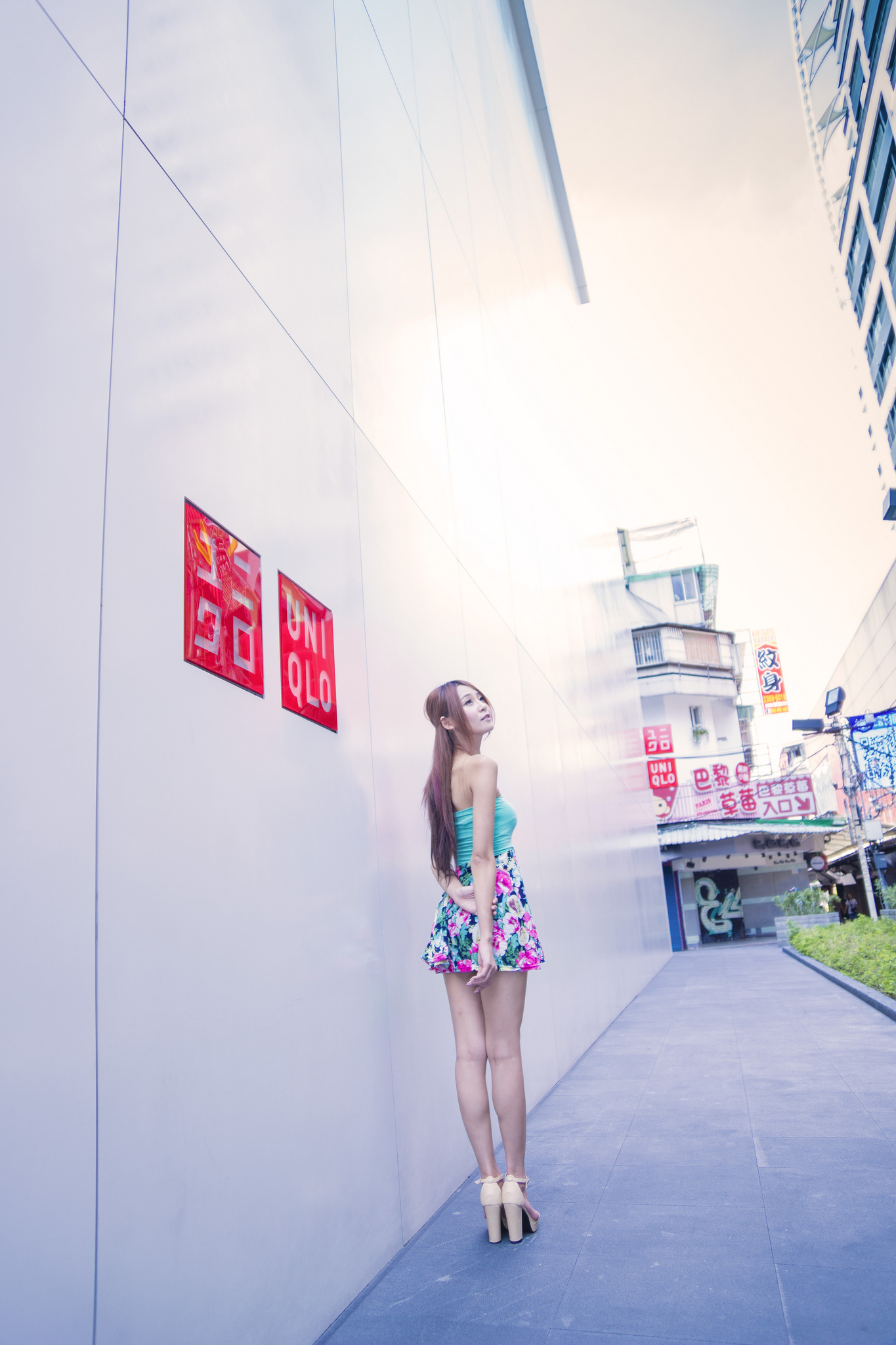 Beautyleg女神-小雪 Winnie-校园制服街拍写真合集 2